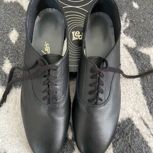 Classic Black Men’s Lace-Up Dance Shoes.